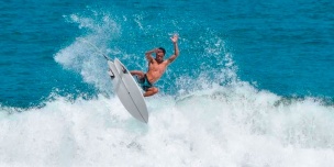 Sense Surf School:   7 /6 